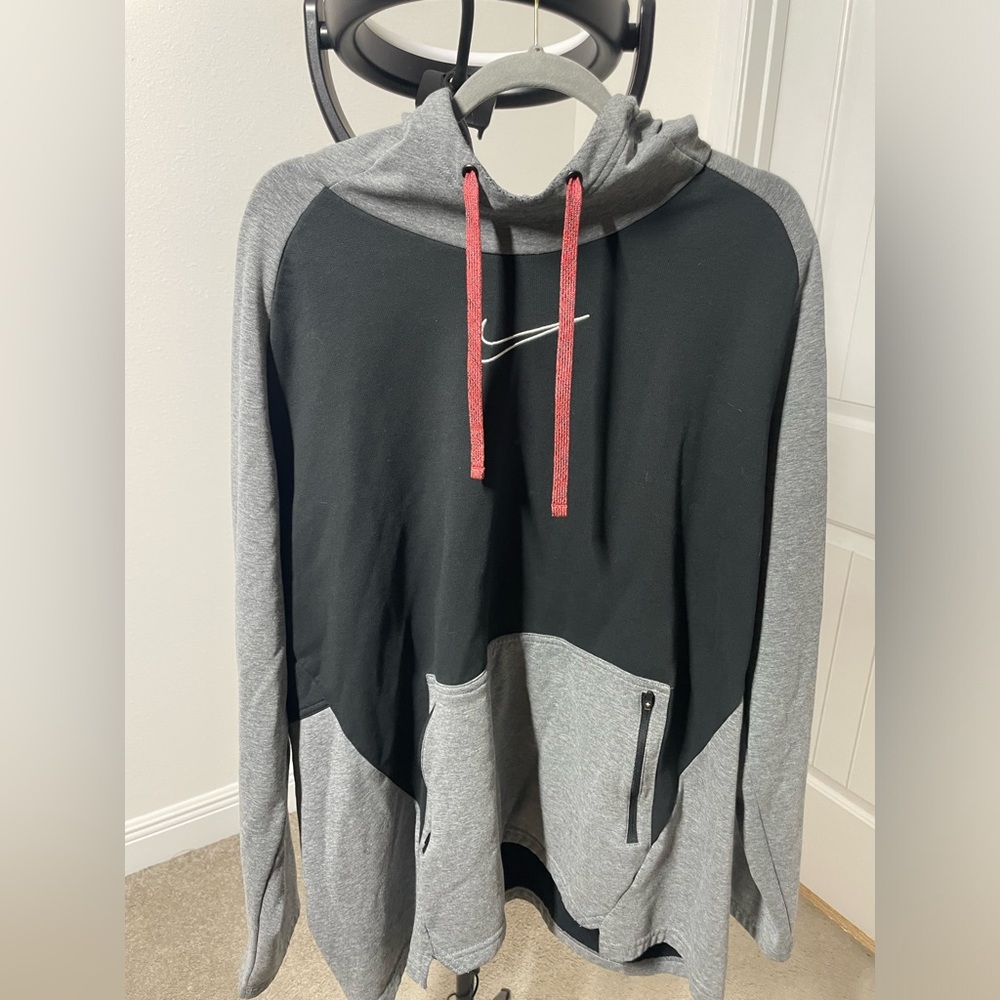 Nike Therma-FIT Pullover Training Hoodie